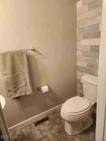 2671 Wintergreen Lane, Ravenna, OH 44266