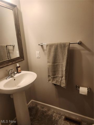 2671 Wintergreen Lane, Ravenna, OH 44266