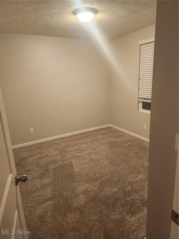 2671 Wintergreen Lane, Ravenna, OH 44266