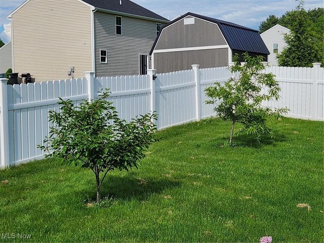 2671 Wintergreen Lane, Ravenna, OH 44266