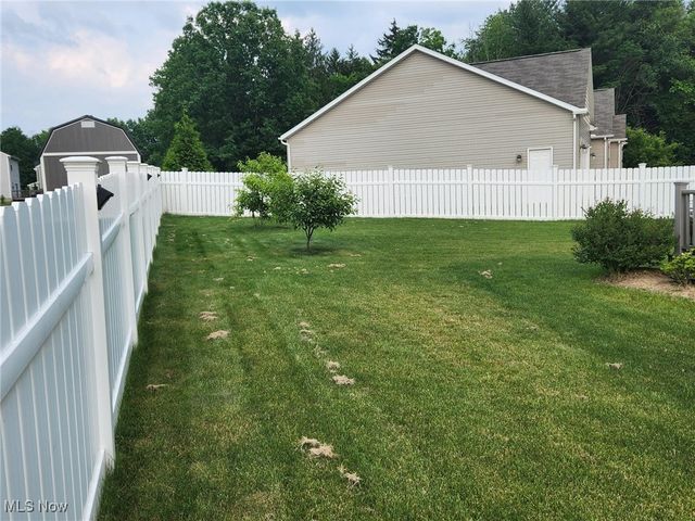 2671 Wintergreen Lane, Ravenna, OH 44266