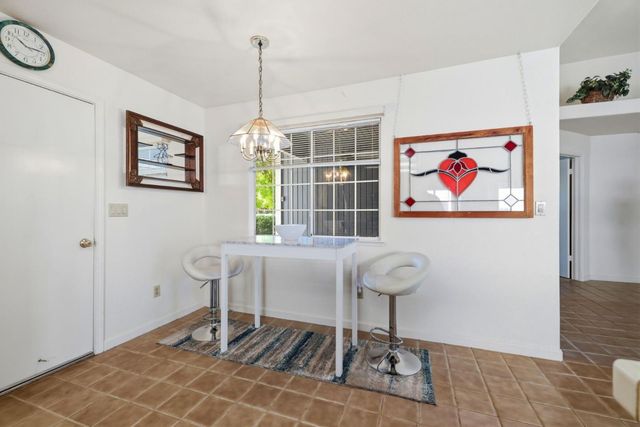 4923 Shady Leaf Way, Sacramento, CA 95838