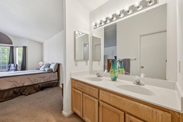 4923 Shady Leaf Way, Sacramento, CA 95838