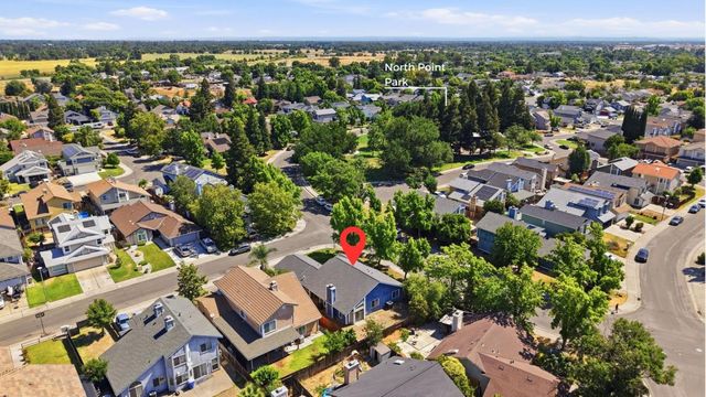 4923 Shady Leaf Way, Sacramento, CA 95838