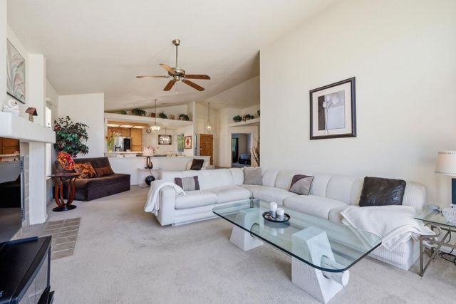 4923 Shady Leaf Way, Sacramento, CA 95838