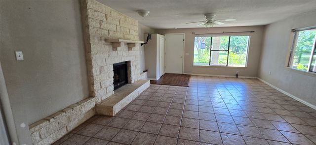 8295 Palo Pinto Highway, Mineral Wells, TX 76067