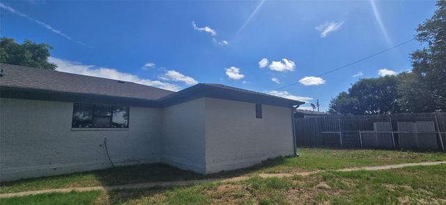 8295 Palo Pinto Highway, Mineral Wells, TX 76067