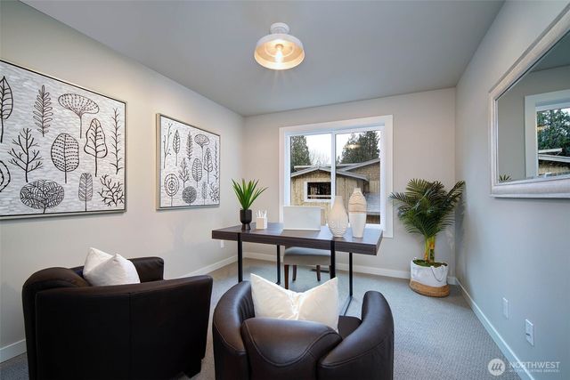 12813 NE 65th Lane, Kirkland, WA 98033