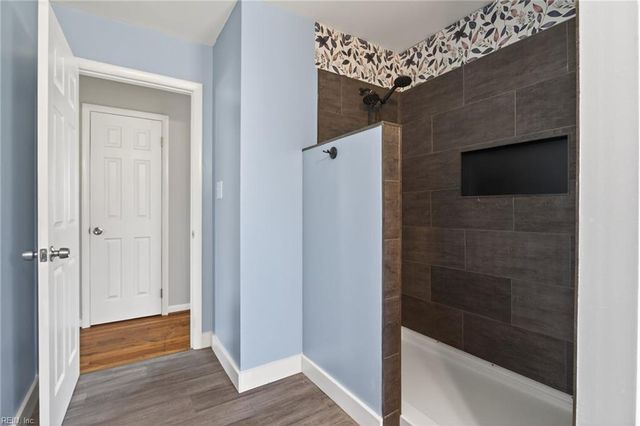 107 Glenn CIR, Williamsburg, VA 23185