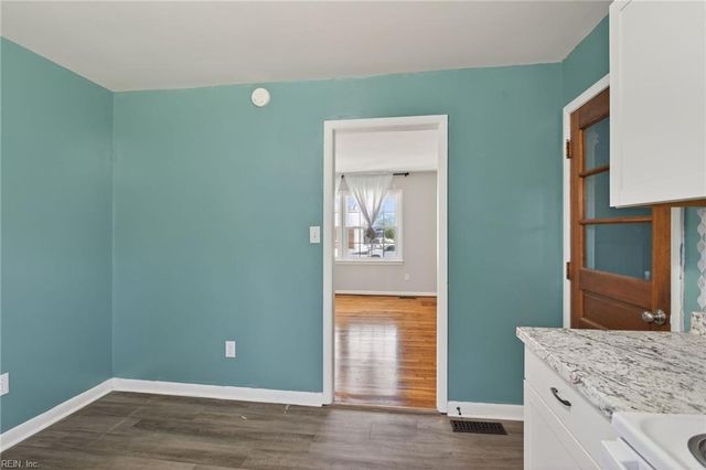 107 Glenn CIR, Williamsburg, VA 23185