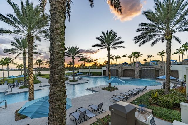 1319 Arrowhead Point Road, The Acreage, FL 33470