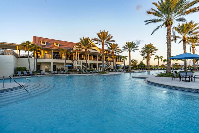 1319 Arrowhead Point Road, The Acreage, FL 33470