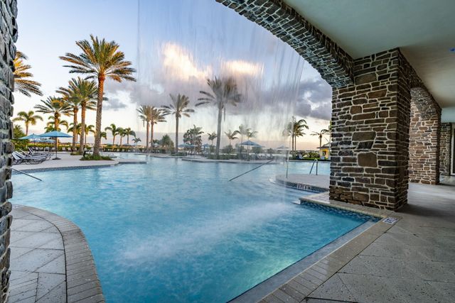 1319 Arrowhead Point Road, The Acreage, FL 33470