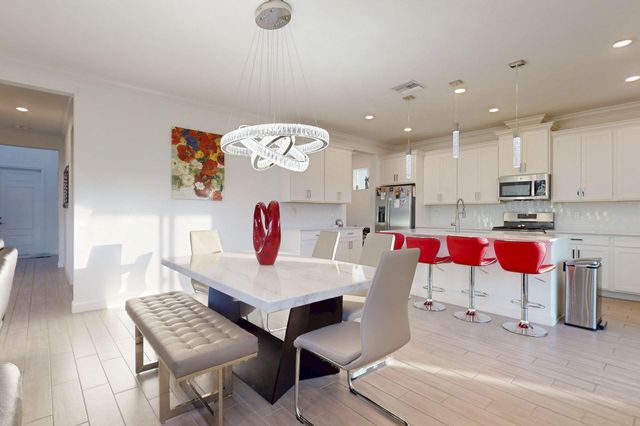 1319 Arrowhead Point Road, The Acreage, FL 33470