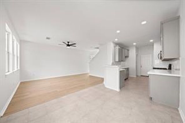 16546 Cairngrove Lane, Houston, TX 77084