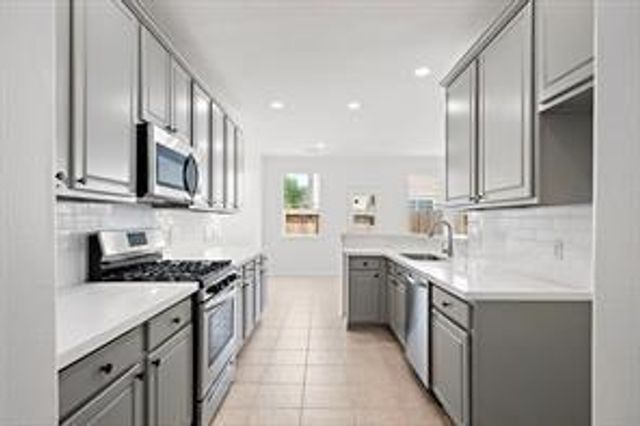 16546 Cairngrove Lane, Houston, TX 77084