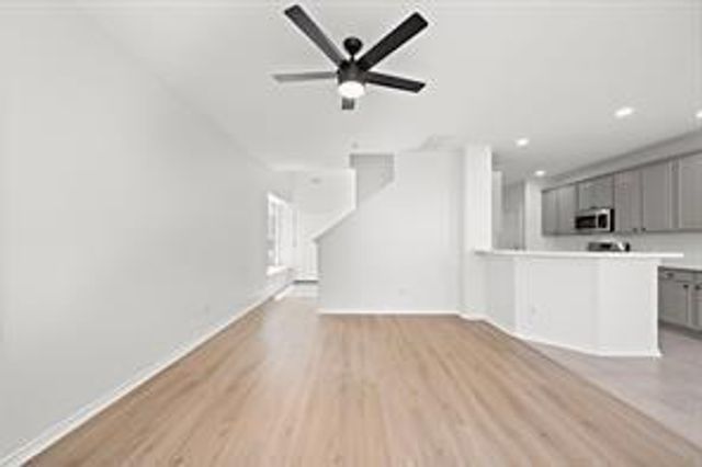 16546 Cairngrove Lane, Houston, TX 77084