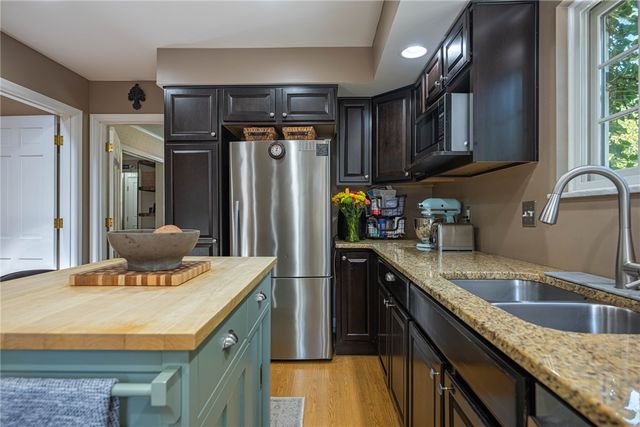 532 Shafor Boulevard, Oakwood, OH 45419