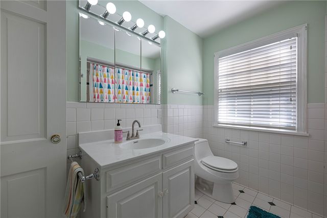 532 Shafor Boulevard, Oakwood, OH 45419