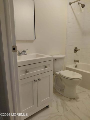 168B Huntington Drive B, Lakewood, NJ 08701