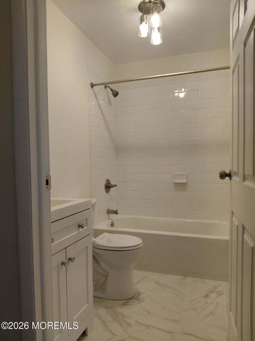 168B Huntington Drive B, Lakewood, NJ 08701