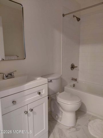 168B Huntington Drive B, Lakewood, NJ 08701