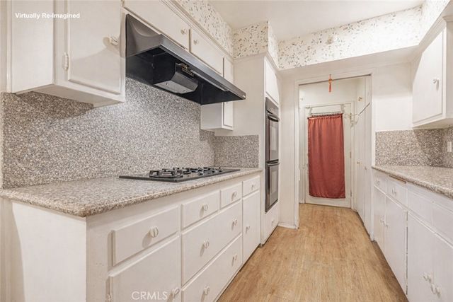 8523 & 8521 Lindley Avenue, Northridge, CA 91325