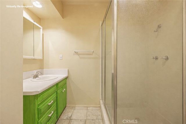 8523 & 8521 Lindley Avenue, Northridge, CA 91325