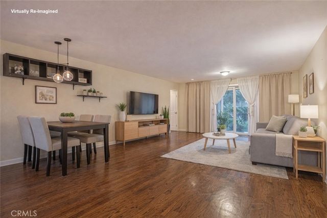 8523 & 8521 Lindley Avenue, Northridge, CA 91325