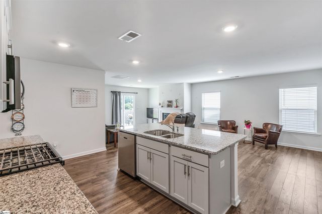 1808 Bridle Lane, Roebuck, SC 29376