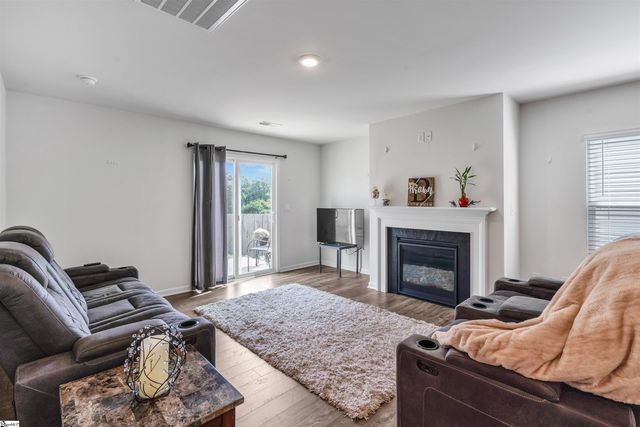 1808 Bridle Lane, Roebuck, SC 29376