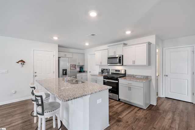 1808 Bridle Lane, Roebuck, SC 29376