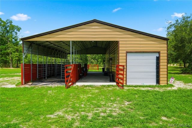 2402 N Stampede Drive, Beverly Hills, FL 34465