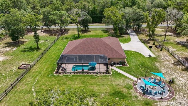 2402 N Stampede Drive, Beverly Hills, FL 34465