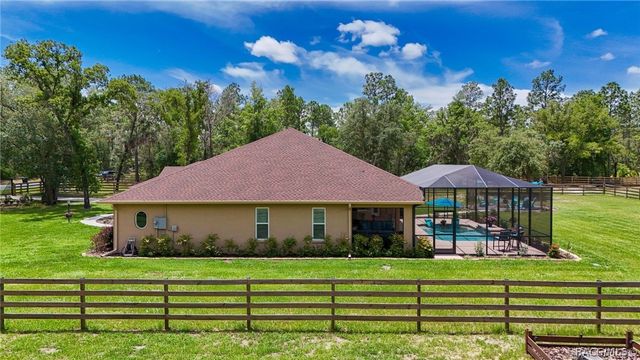 2402 N Stampede Drive, Beverly Hills, FL 34465