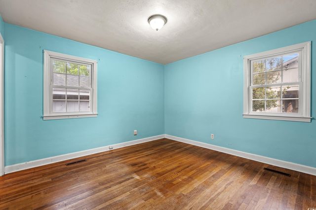 1102 Myrtle St., Mullins, SC 29574