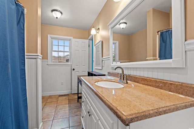 1102 Myrtle St., Mullins, SC 29574