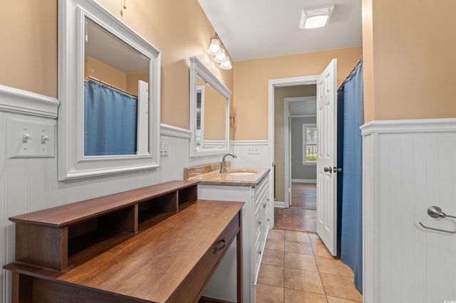 1102 Myrtle St., Mullins, SC 29574