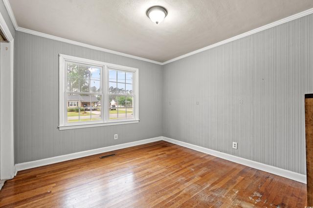 1102 Myrtle St., Mullins, SC 29574