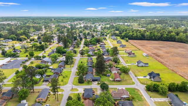 1102 Myrtle St., Mullins, SC 29574