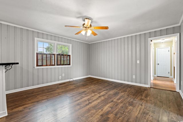 1102 Myrtle St., Mullins, SC 29574