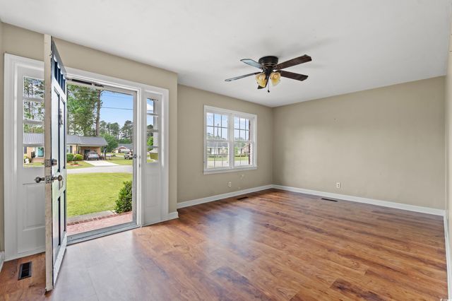 1102 Myrtle St., Mullins, SC 29574