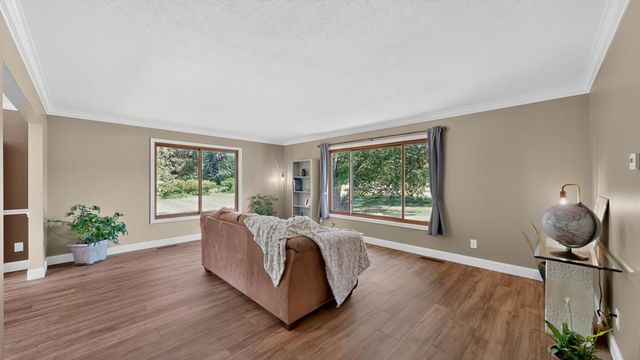 5633 Saint Mary Drive NW, Rochester, MN 55901
