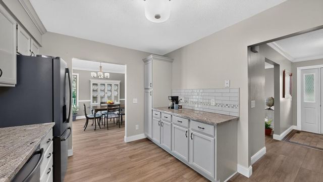 5633 Saint Mary Drive NW, Rochester, MN 55901