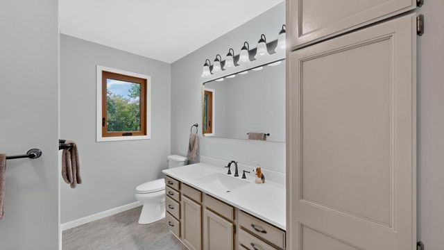 5633 Saint Mary Drive NW, Rochester, MN 55901