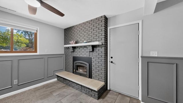 5633 Saint Mary Drive NW, Rochester, MN 55901