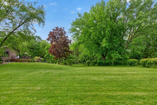 5633 Saint Mary Drive NW, Rochester, MN 55901