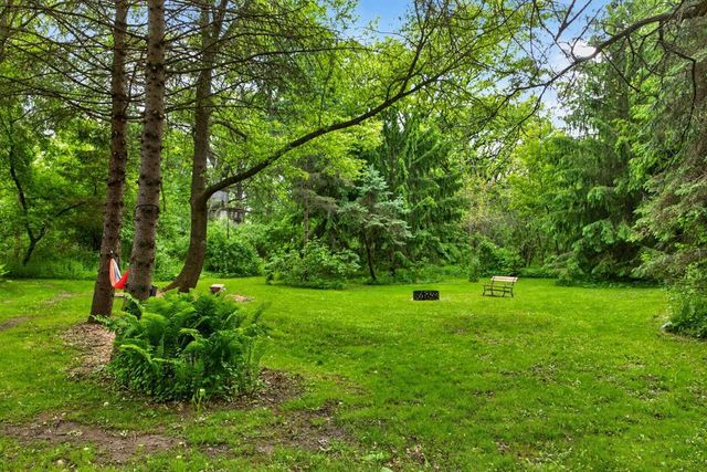 5633 Saint Mary Drive NW, Rochester, MN 55901