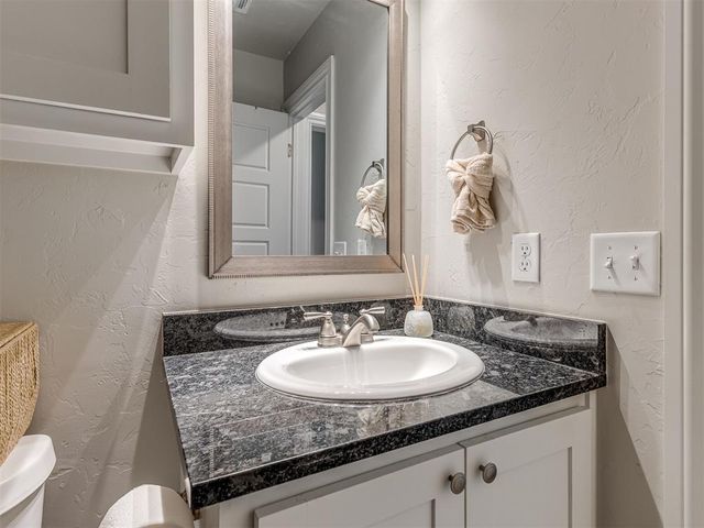 916 E Hill Street, Oklahoma City, OK 73105