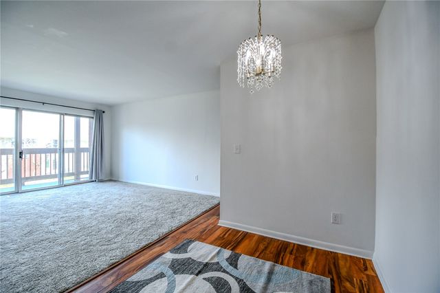 5655 E Coach Drive I, Kettering, OH 45440